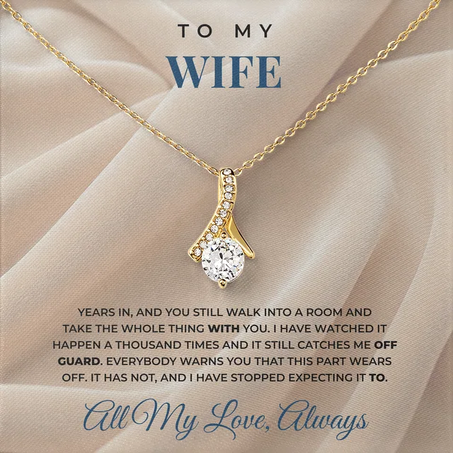 Still Turn My Head Ashby Bow Necklace for wife
